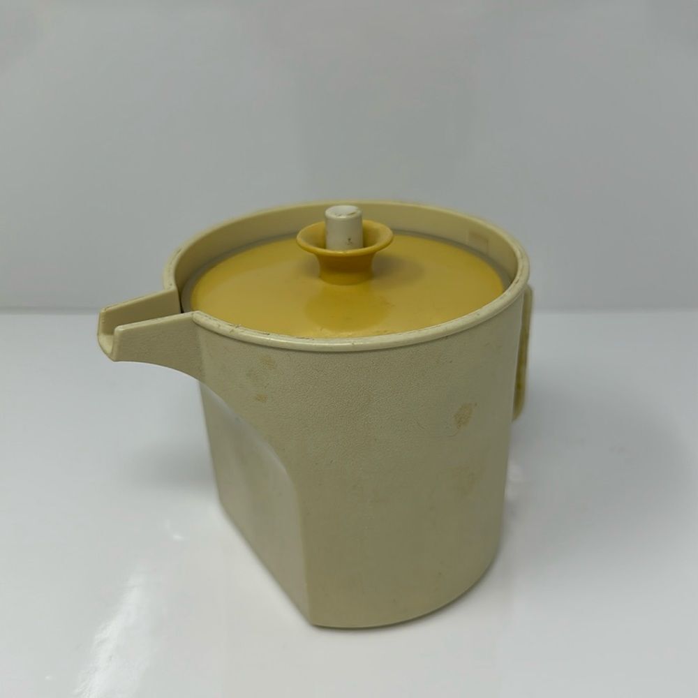 Vintage Tupperware creamer